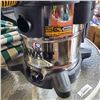 Image 2 : DEWALT STAINLESS 10L WET/DRY SHOP VAC TESTED WORKING WITH HOSE AND ACESSORIES WHEELS INSIDE