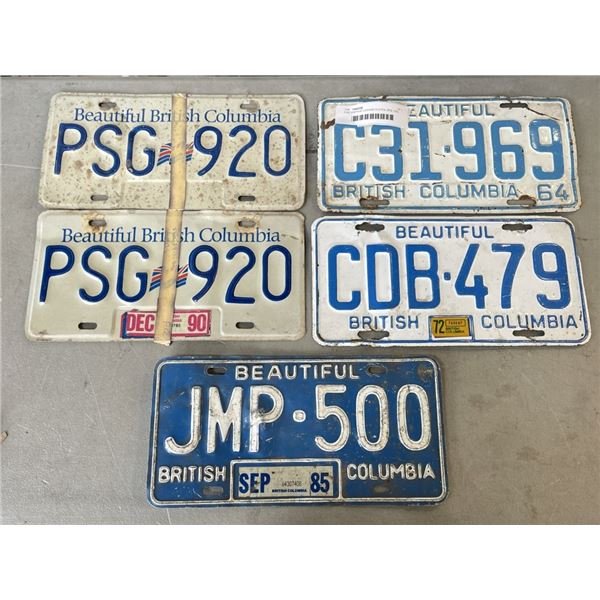 5 BC VINTAGE LICENSE PLATES, 60'S, 70'S, 80'S, ONE IS A PAIR