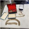 Image 1 : ASSORTED COSTUME AND ESTATE JEWELLERY