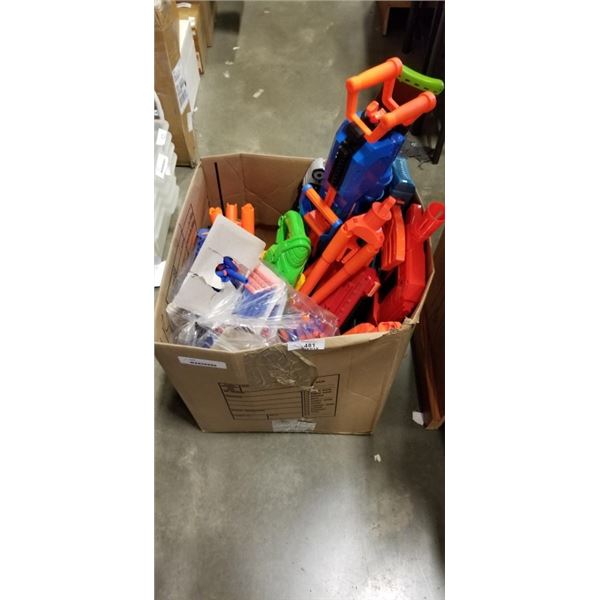 LOT OF NERF GUNS AND BULLETS
