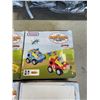 Image 2 : 4 PREXTEX CARTOON POLICE AND RACE CAR SETS