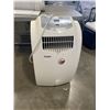 Image 2 : HAIER 9000BTU AIR CONDITIONER WITH HOSE