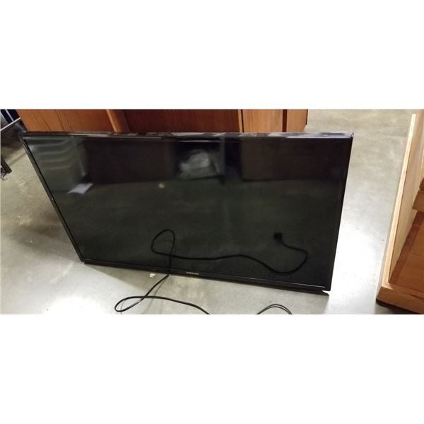 SAMSUNG 40 INCH TV