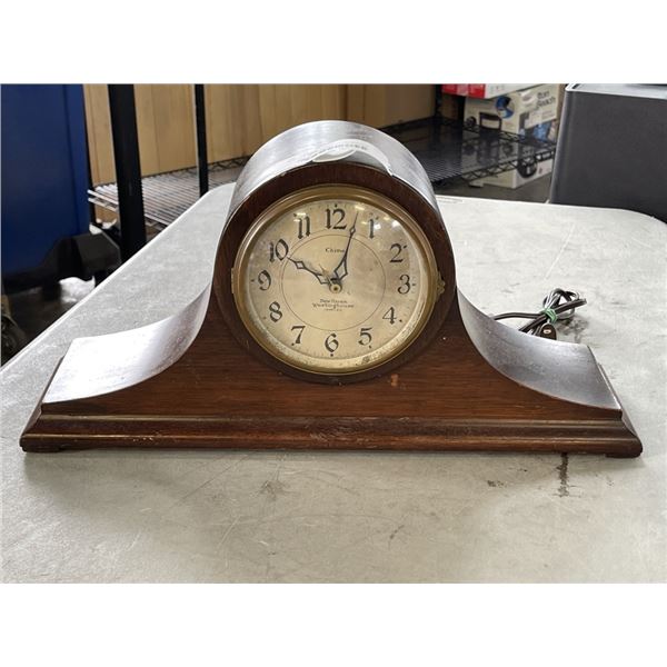 NEW HAVEN WESTINGHOUSE MANTLE CLOCK