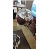 Image 2 : MODERN CHROME TABLE LAMP