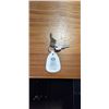 Image 2 : 2 DRAWER FILING CABINET W/ KEY