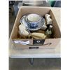 Image 1 : LOT OF COLLECTIBLE FIGURES AND HAND PAINTED BOWLS