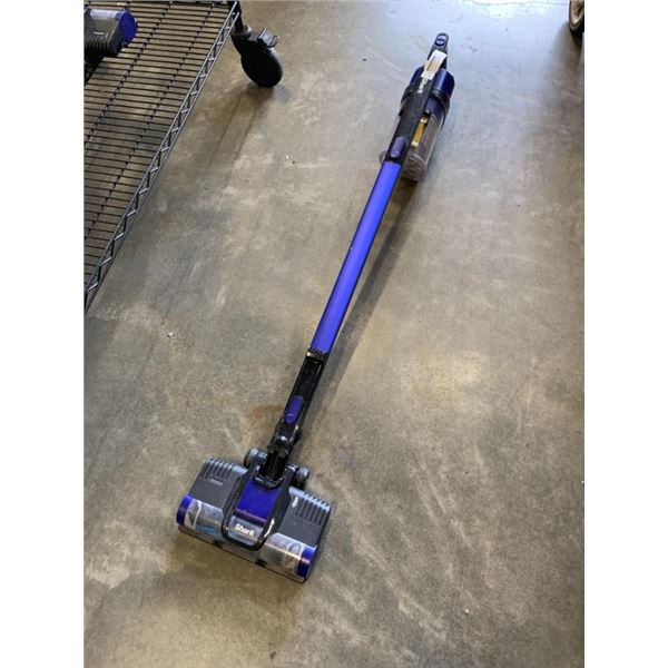 SHARK PET PRO CORDLESS STICK VACUUM TESTED WORKING