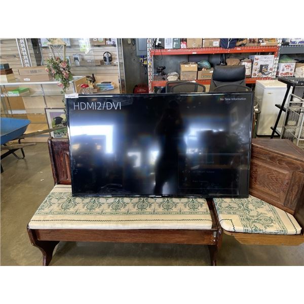 SAMSUNG 55 INCH TV