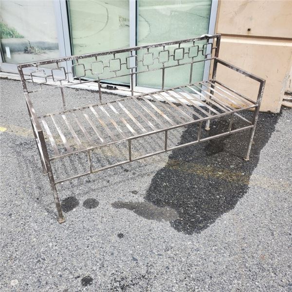 PATIO BENCH