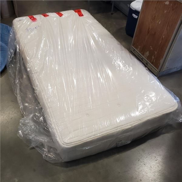 AVOCADO SINGLE SIZE MATRESS, RETAIL $899