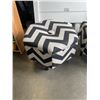 Image 2 : (2) BLACK AND WHITE FOOT STOOLS