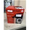 Image 2 : INSTANT POT DUO 6QT 7-IN-1 PRESSURE COOKER - TESTED WORKING, RETAIL $159