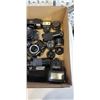 Image 3 : ASSORTED VINTAGE 35MM CAMERAS, LENSES AND FLASHES