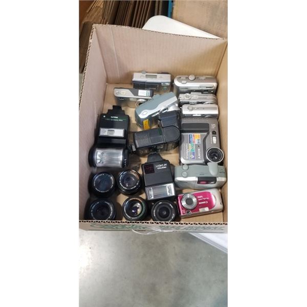 ASSORTED DIGITAL CAMERAS, FLASHES, AND 35MM CAMERAS