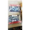 Image 2 : 2 NEW COLLAPSIBLE DOUBLE BOWLS AND 2 NEW SPEEDO SWIM GOGGLES