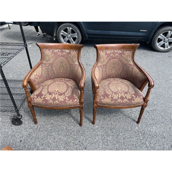 PAIR OF MATCHING UPHOLSTERED CHAIRS