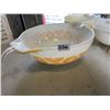 Image 2 : SET OF 3 PYREX MIXING BOWLS