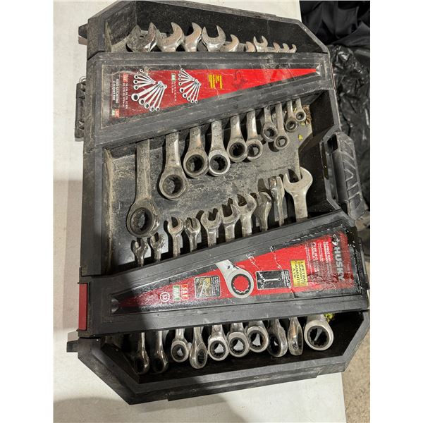 Husky ratcheting wrench set