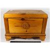 Image 1 : HIGHLY DETAILED WOOD MINI TRUNK/ LARGE TRINKET BOX