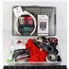 Image 1 : PLASTIC CLOSING CONTAINER FULL OF HAIR CLIPS ELASTIC