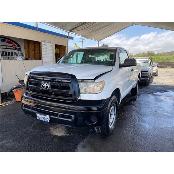 2010 TOYOTA TUNDRA