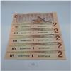 Image 1 : 5 $2 Canadian Banknotes