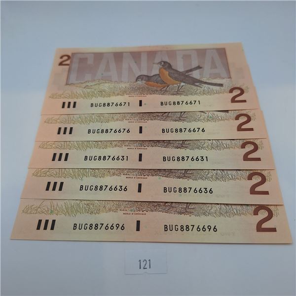 5 $2 Canadian Banknotes