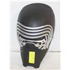 Image 1 : STAR WARS LUCASFILM KYLO REN MASK WALL