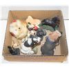 Image 1 : FLAT OF VINTAGE DOGS FIGURINES AND MORE