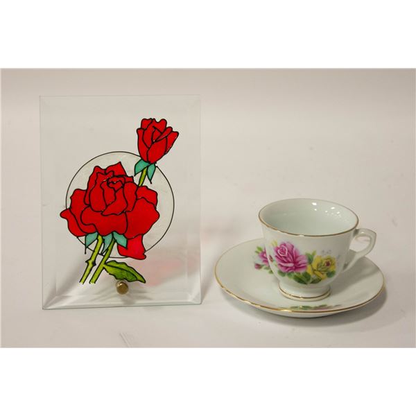 VINTAGE ROSE TEA CUP WITH ROSE ORNAMENT