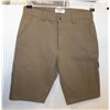Image 1 : NEW MEN'S CAT GOLF SHORTS SIZE 32
