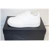 Image 1 : NEW WOMEN'S AIRFORCE SIZE 8.5