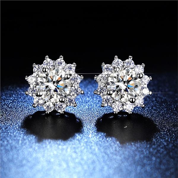 1 CT GRA CERTIFIED MOISSANITE 925 SILVER EARRINGS