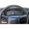 Image 13 : UNRESERVED! 2002 CHEVROLET AVALANCHE 2500 LT