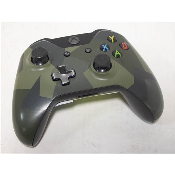 WIRELESS XBOX ONE CONTROLLER, CAMO