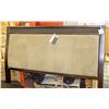 Image 1 : NEW IN BOX BENCHCRAFT CALIFORNIA KING HEADBOARD