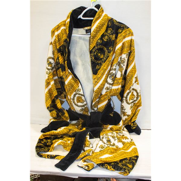 VERSACE HOME MEDIUM BATH ROBE