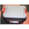 Image 1 : NEW RUBBERMAID ROUGHNECK ACTION PACKER