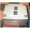 Image 1 : LAUNDRY PEDESTAL