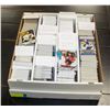Image 1 : ESTATE LONG BOX OF ASSORTED BASE SPORTS CARDS