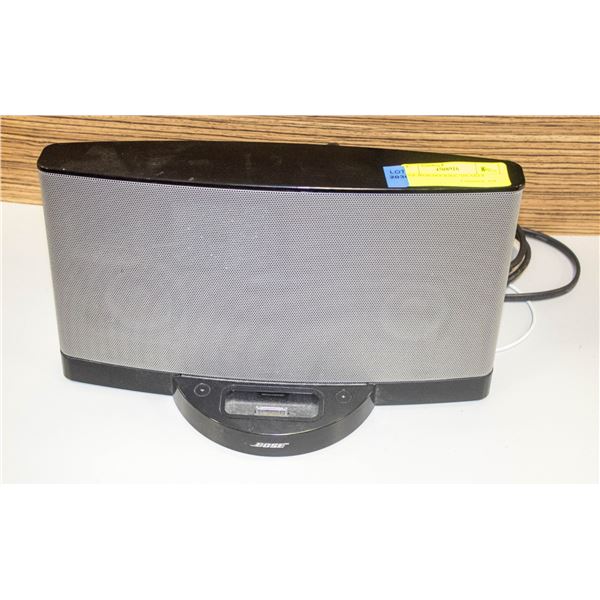 BOSE IPOD DOCKING SPEAKER