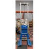 Image 1 : GENIELIFT - MAX LOAD 350LBS