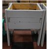 Image 1 : LARGE HANDMADE WOODEN RAISED GARDEN PLANTER