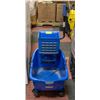Image 1 : MOP BUCKET WITH RINGER