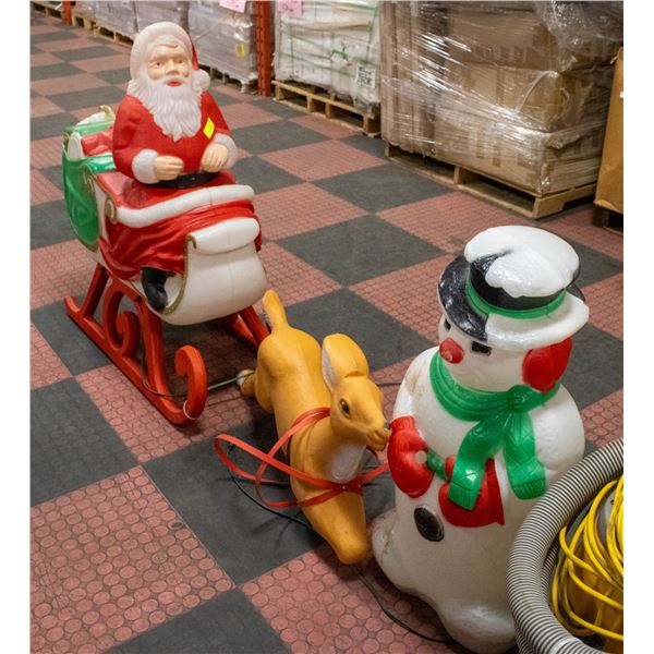 VINTAGE LARGE BLOW MOLD SANTA WITH SLEIGH &