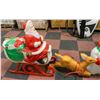 Image 2 : VINTAGE LARGE BLOW MOLD SANTA WITH SLEIGH &