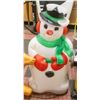Image 3 : VINTAGE LARGE BLOW MOLD SANTA WITH SLEIGH &