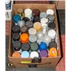 Image 1 : BOX OF SPRAY PAINT