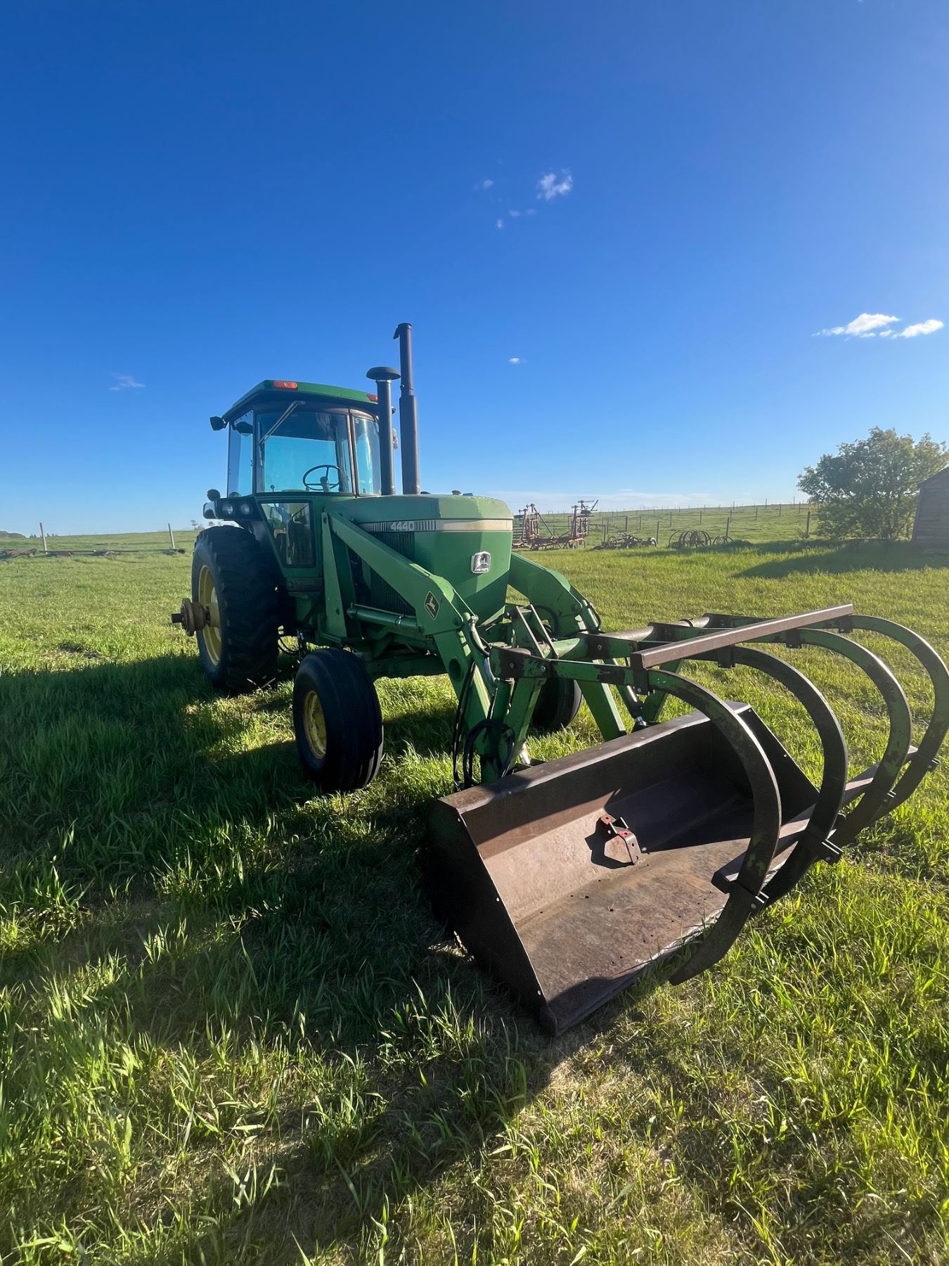 4440 Loader 1979 John Deere 4440 Tractor c/w 158 JD Loader, Quad Transmission, 11380Hrs